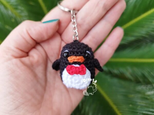 Llavero Pingüino elegante -un pingüino señor de los de antes- - Imagen 2