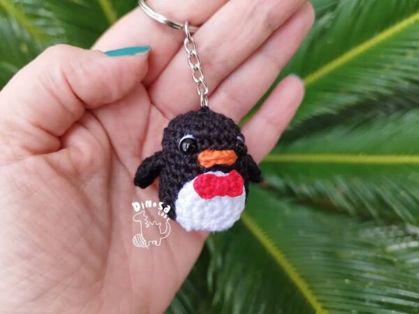 Llavero Pingüino elegante -un pingüino señor de los de antes- - Imagen 3