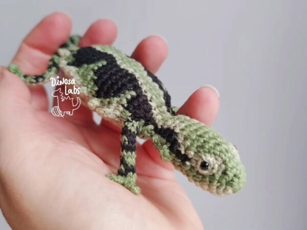 Dragón Barbudo verde
