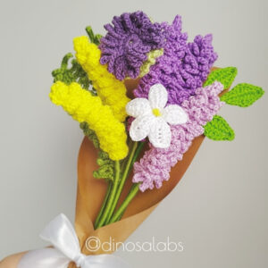 Ramo crochet de flores variadas