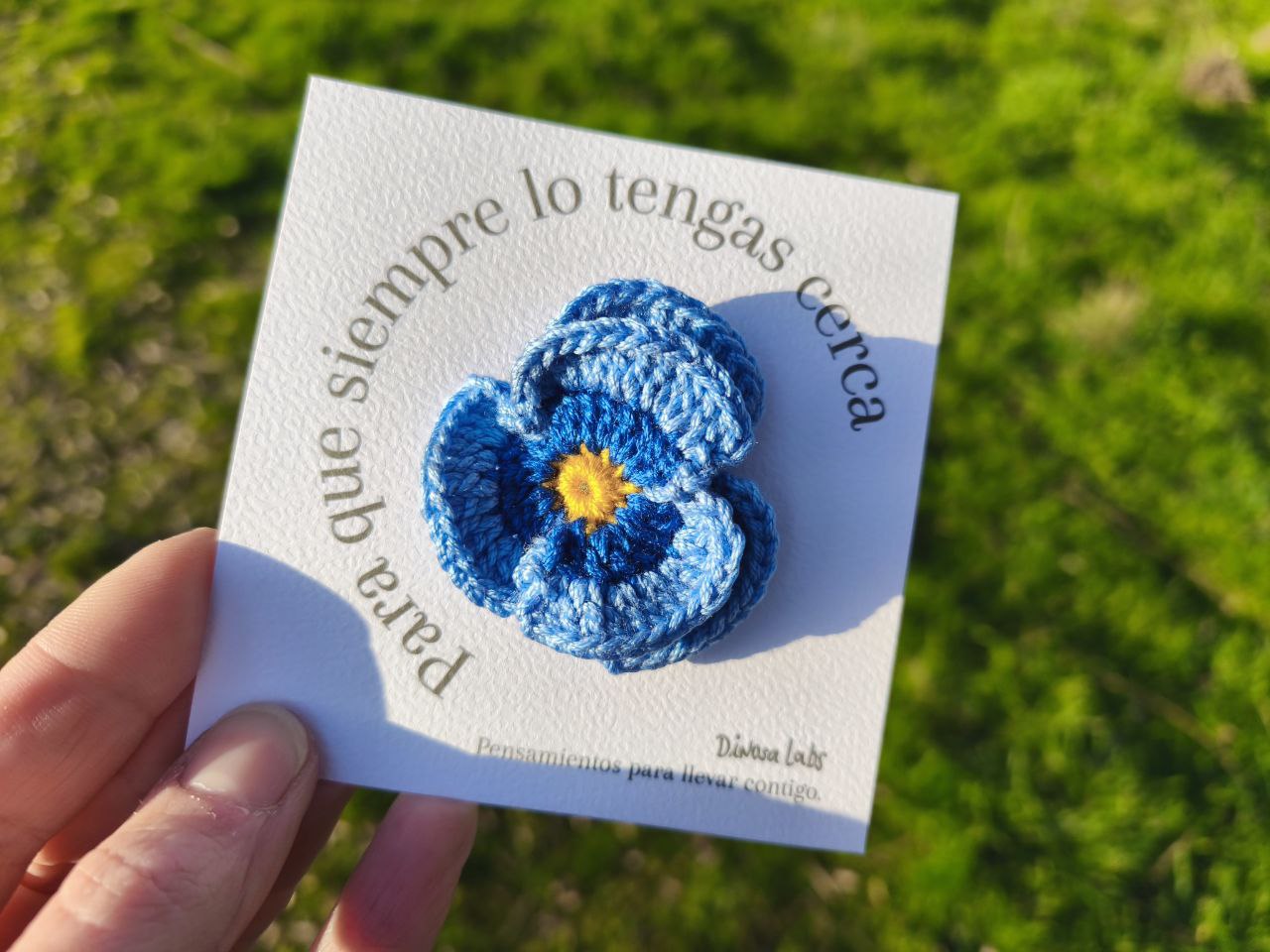 Pensamiento - Broche