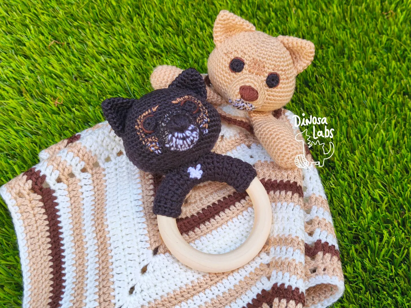 Apego pomeranian dinosa labs