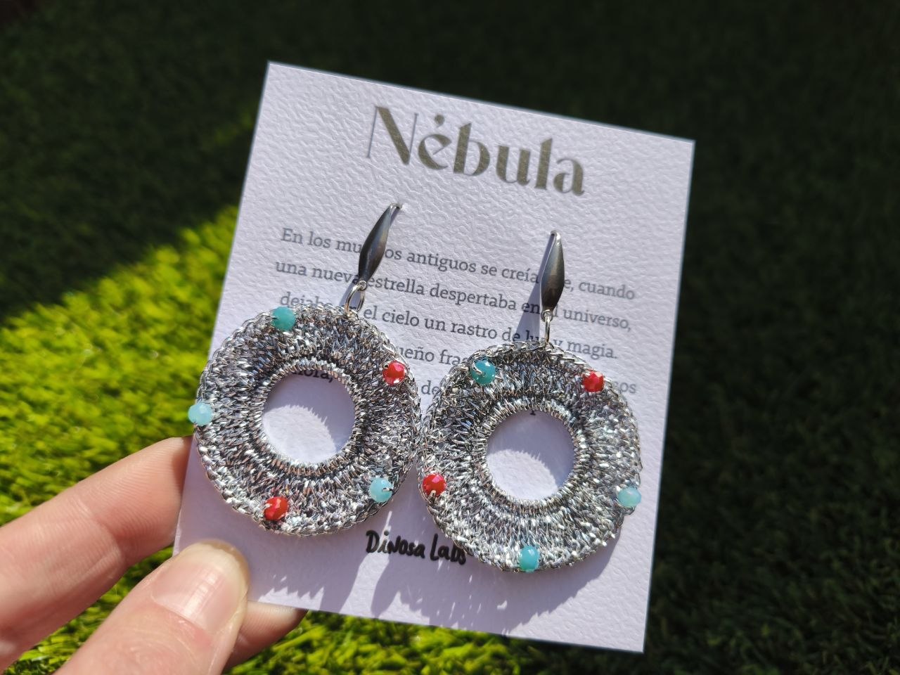 Nébula pendientes dinosa labs